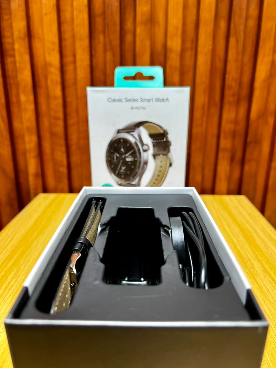 JOYROOM JR-FC2 Pro Classic Series Smart Watch